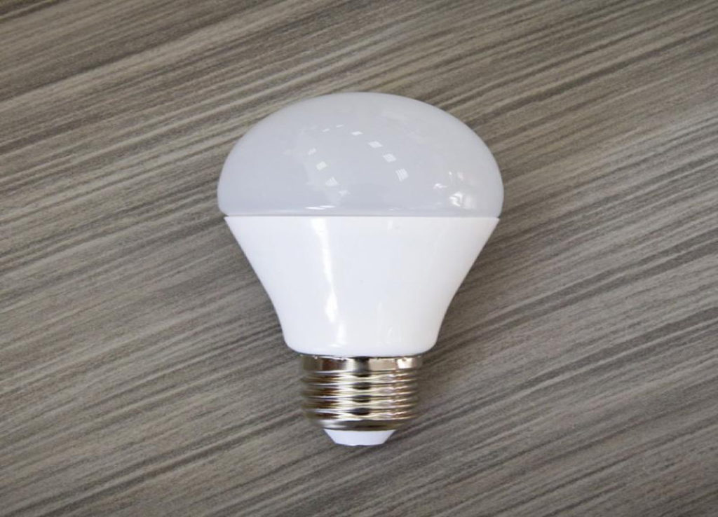 Avantages et inconvénients des LED et des lampes à base de LED