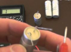 Checking a capacitor with a tester