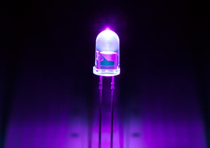 Diode UV.