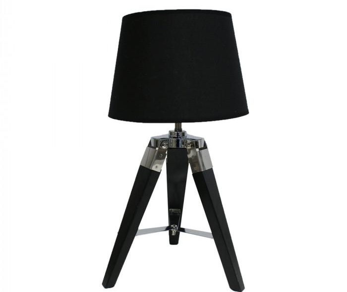 Lamp with tripod.