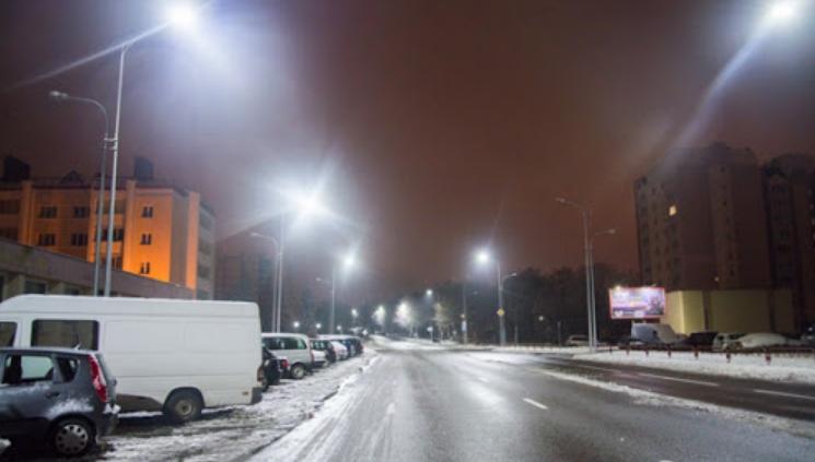 Types of urban street lighting and their features