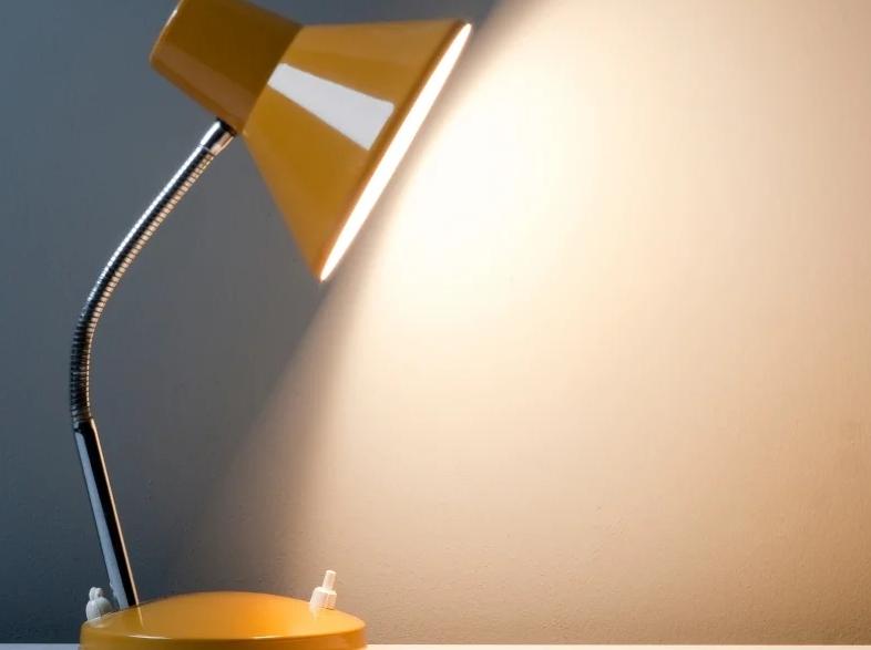 How to choose a table lamp