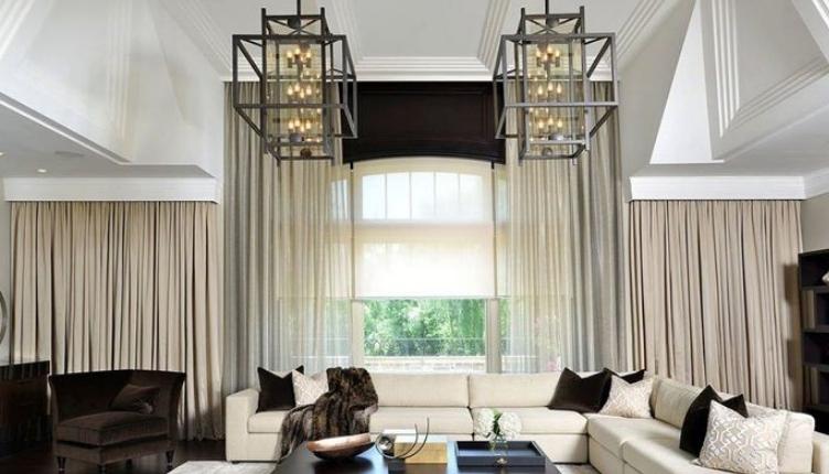 How to choose a chandelier in the hall