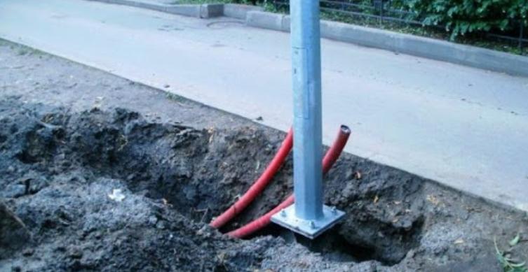 Rules of installation of lampposts and metal poles for lighting