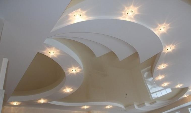 Tensioned ceiling lighting in living room