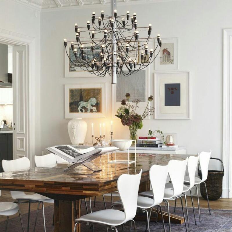 Modern chandeliers and ceiling lamps in the interior