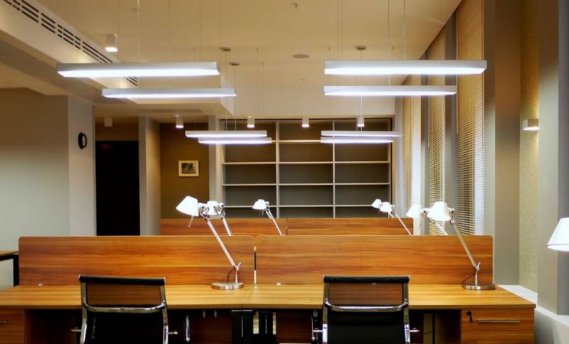 What is a combined lighting system and where it is used