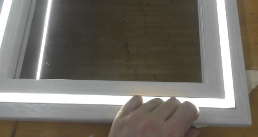 Step by step instructions on how to make a mirror with illumination by yourself