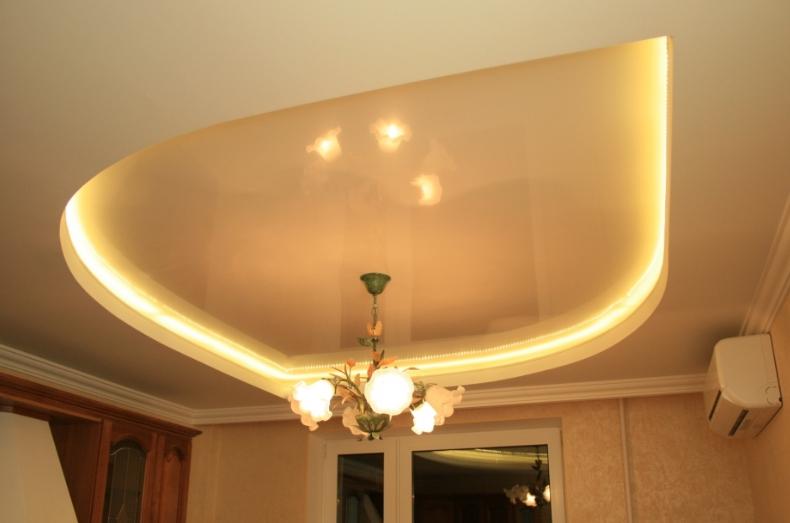 How to make a ceiling with lighting with their own hands