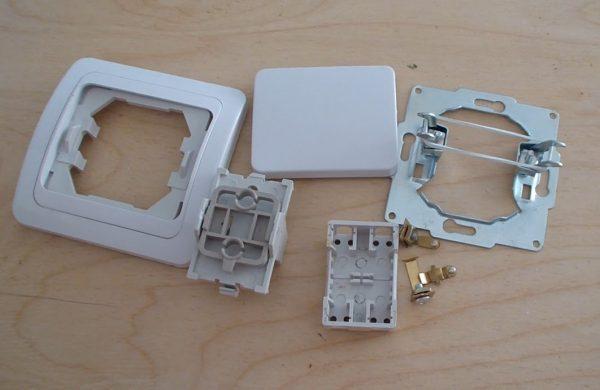 How to install a light switch with one button - Wiring diagrams