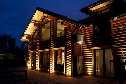 The Lights in a Wooden House: Good Advice and Recommendations