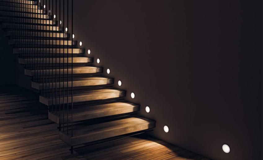 The Lights in a Wooden House: Good Advice and Recommendations