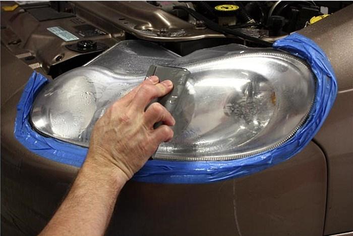 6 Ways to Polish Headlights at Home