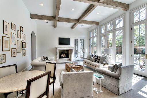 A ceiling with beams: basic rules for lighting