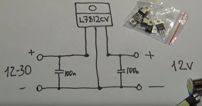 Stabilized Flasher Voltage